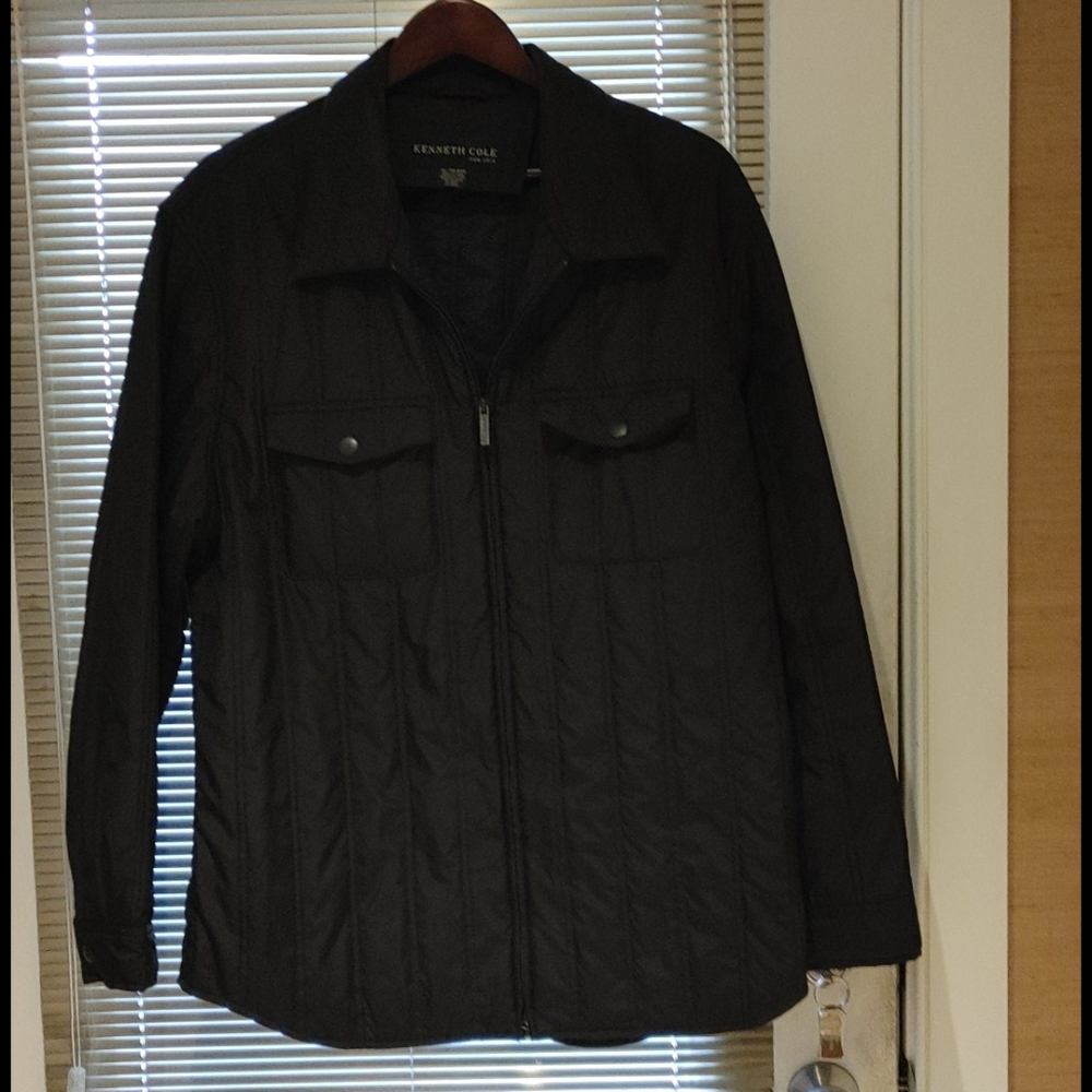 Men's double pocket puffer jacket by Kenneth Cole